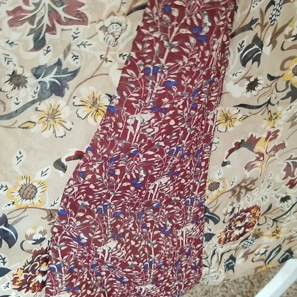 Su Silk | Floral Dress - Picture 6 of 7